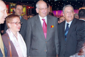 Son Excellence l'Ambassadeur d'Algérie 